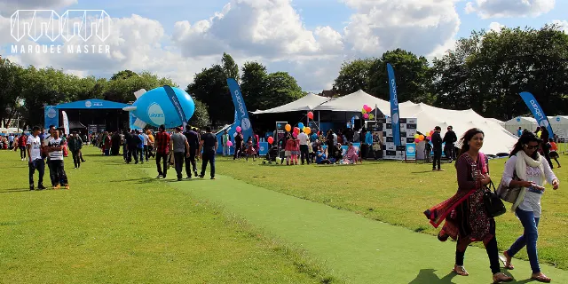 Stretch tent at an event